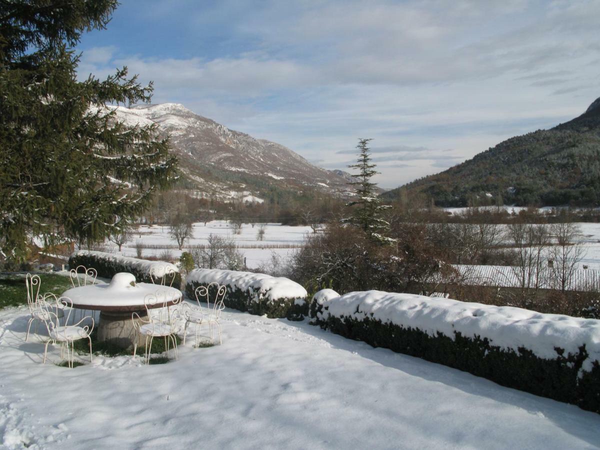 Bed and Breakfast Chateau De Montfroc Exterior foto